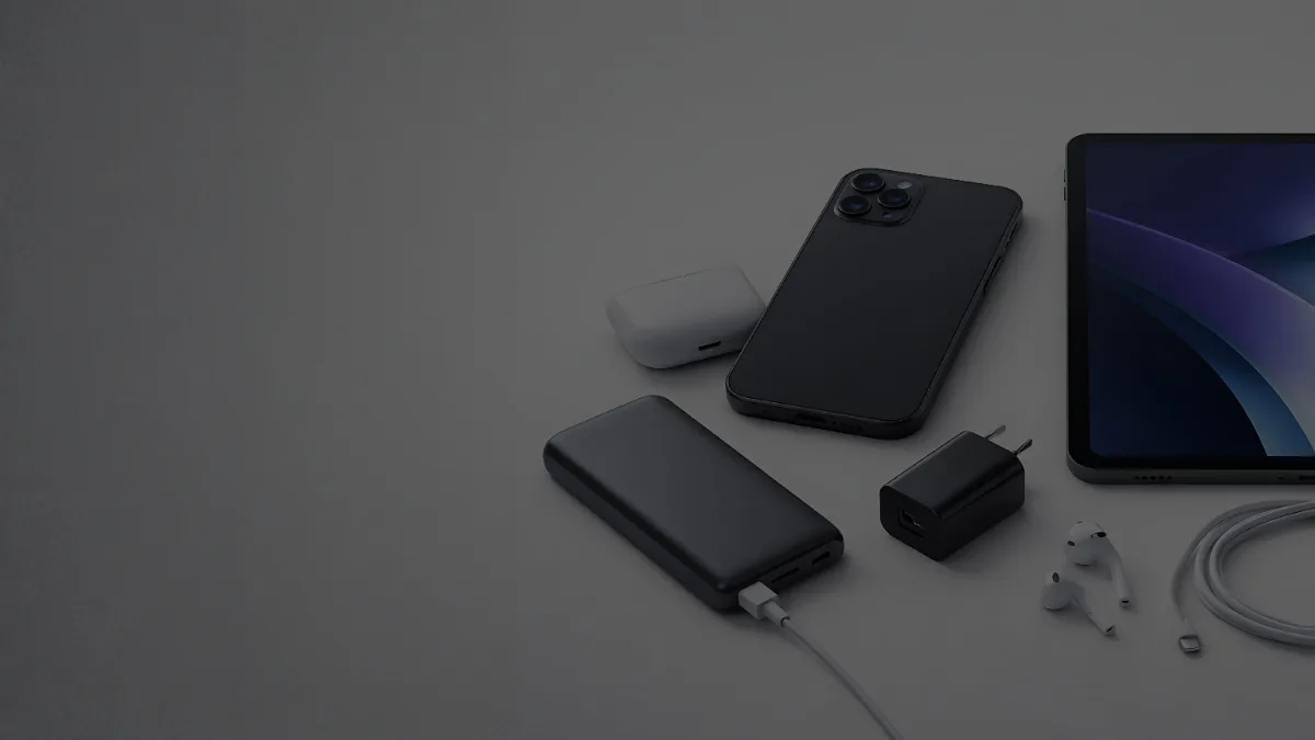 Telefon, tablet, powerbank og opladere klar til vurdering